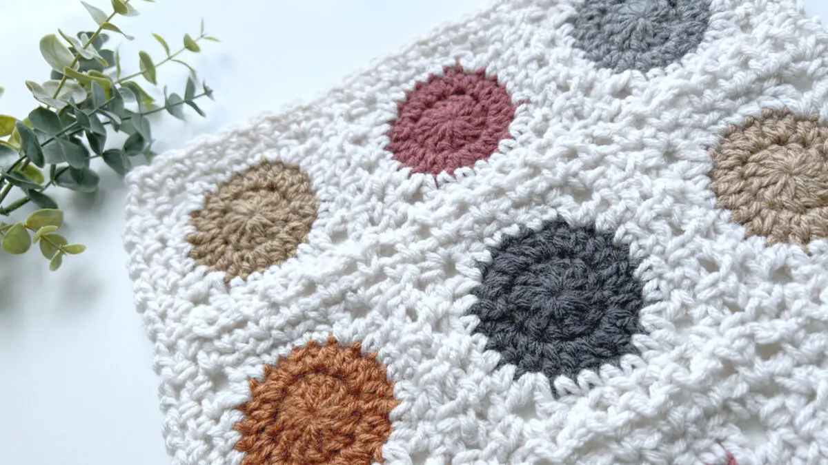 Dot The Square Crochet